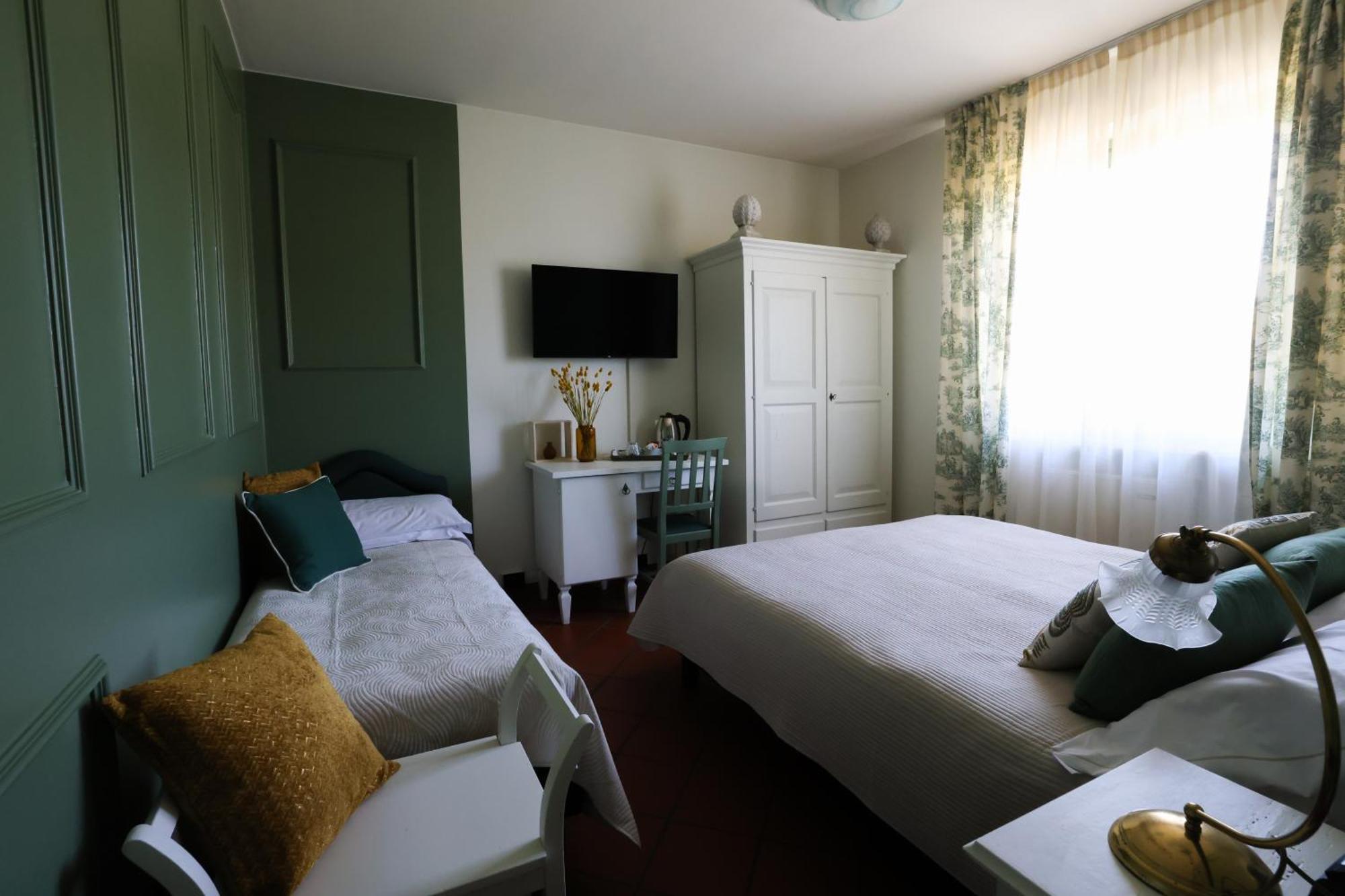 Hotel Florence 马内尔巴 外观 照片