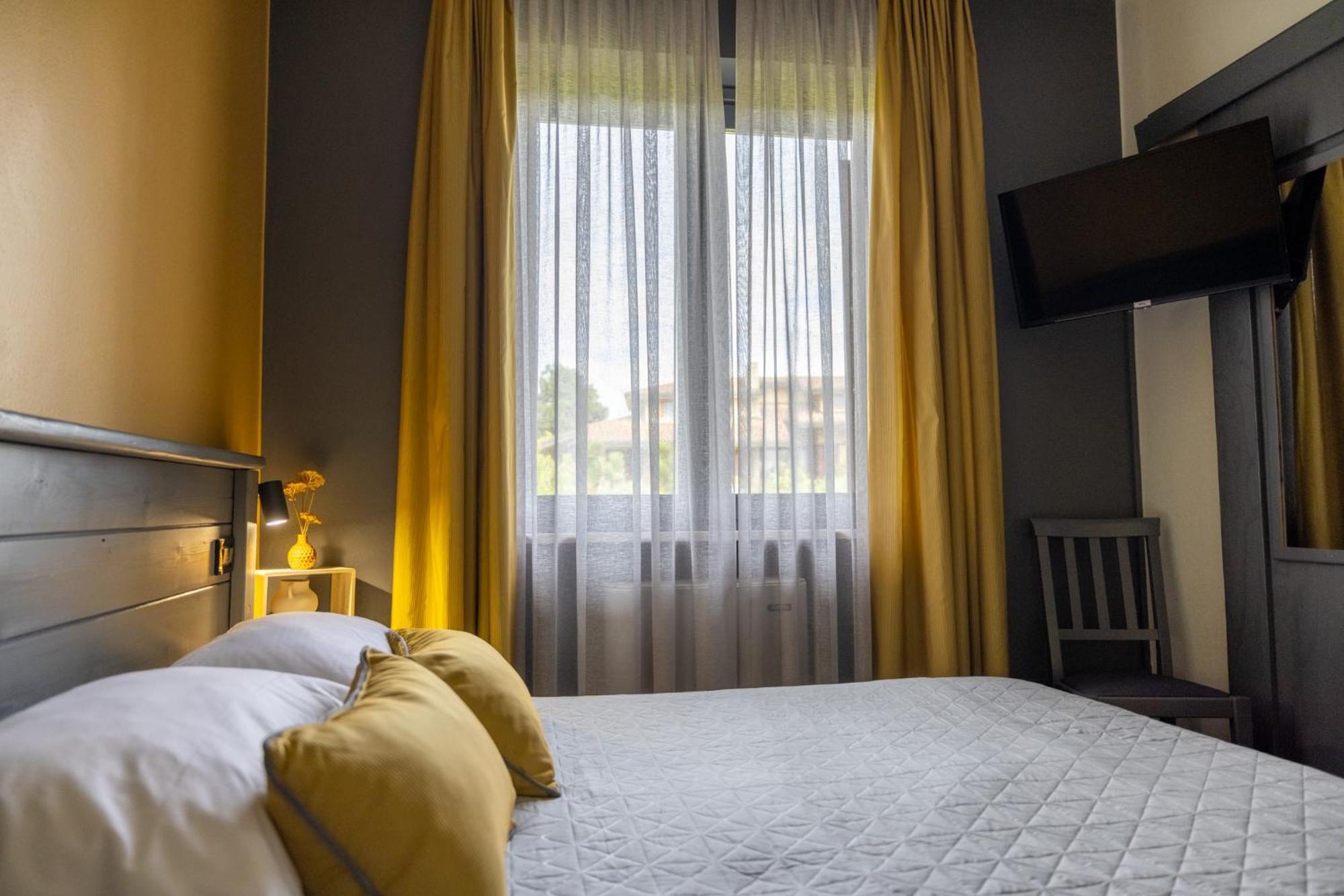 Hotel Florence 马内尔巴 外观 照片